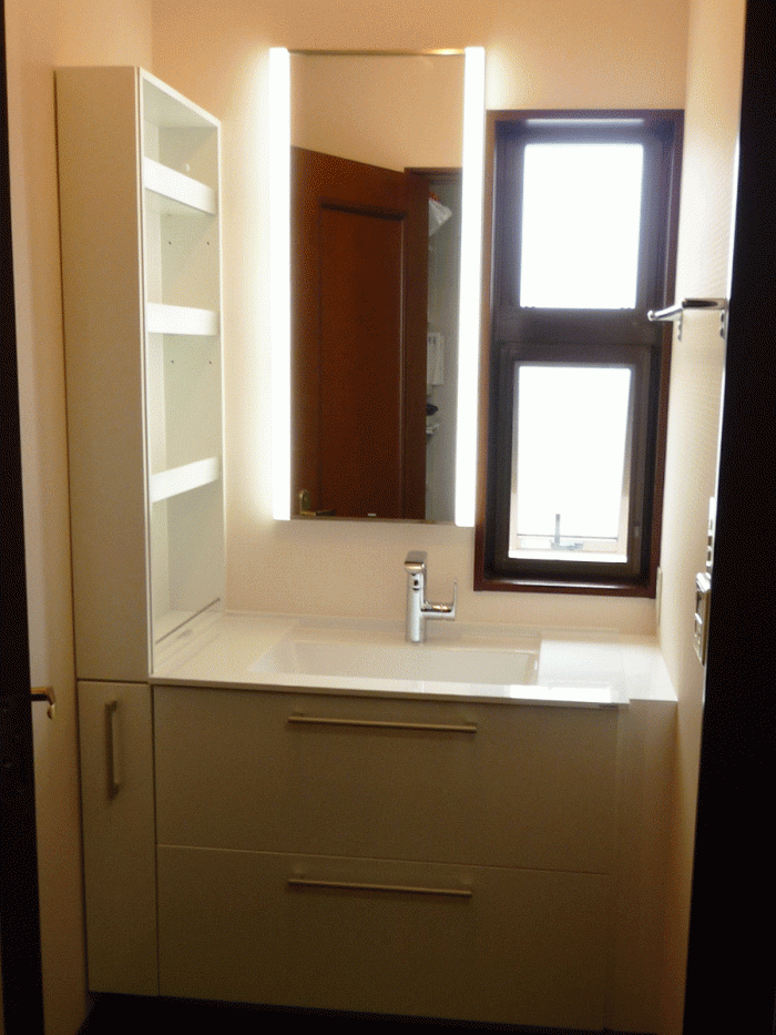 シンプルで美しいデザインのTOTOエスクアLSにお取替え 横浜市青葉区Y様邸 シンプルで美しいデザインのTOTOエスクアLSにお取替え 横浜市青葉区Y様邸